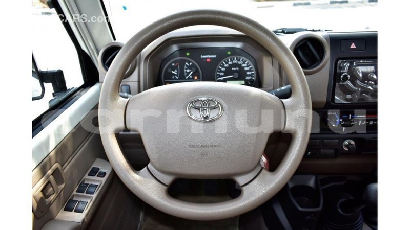 Big with watermark toyota land cruiser region de la bouenza import dubai 3621