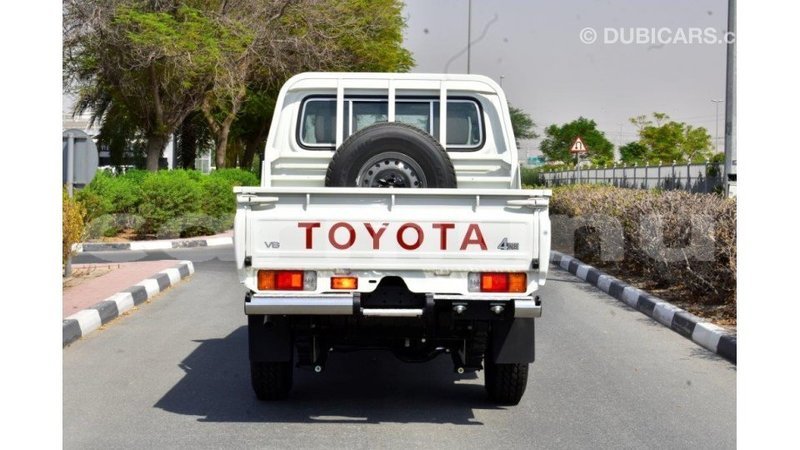 Big with watermark toyota land cruiser region de la bouenza import dubai 3621