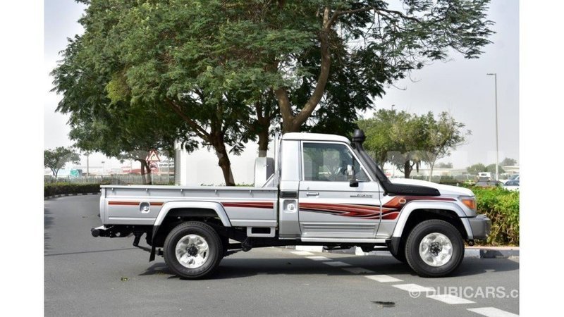 Big with watermark toyota land cruiser region of bouenza import dubai 3624