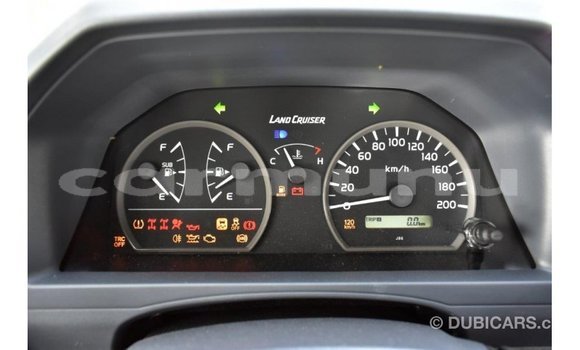 Acheter Import Voiture Toyota Land Cruiser Autre à Import - Dubai, Région de la Bouenza Acheter Import Voiture Toyota Land Cruiser Autre à Import - Dubai, Région de la Bouenza