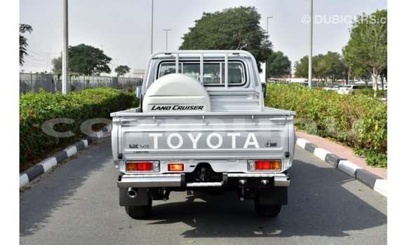 Acheter Import Voiture Toyota Land Cruiser Autre à Import - Dubai, Région de la Bouenza Acheter Import Voiture Toyota Land Cruiser Autre à Import - Dubai, Région de la Bouenza
