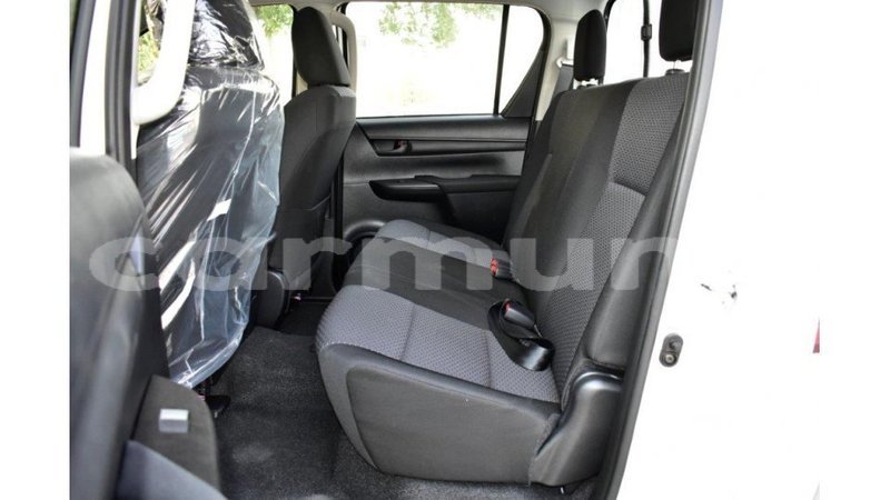 Big with watermark toyota hilux region de la bouenza import dubai 3626