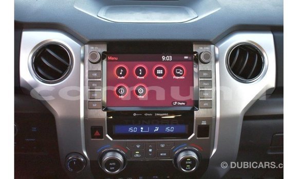 Acheter Import Voiture Toyota Tundra Blanc à Import - Dubai, Région de la Bouenza Acheter Import Voiture Toyota Tundra Blanc à Import - Dubai, Région de la Bouenza