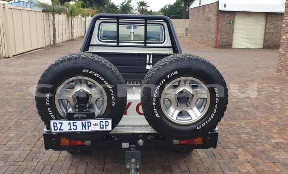 Acheter Occasion Voiture Toyota Land Cruiser Blanc à Brazzaville, Commune de Brazzaville Acheter Occasion Voiture Toyota Land Cruiser Blanc à Brazzaville, Commune de Brazzaville