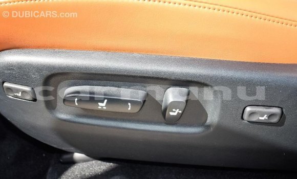 Acheter Import Voiture Lexus LX Blanc à Import - Dubai, Région de la Bouenza Acheter Import Voiture Lexus LX Blanc à Import - Dubai, Région de la Bouenza