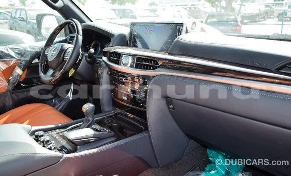 Acheter Import Voiture Lexus LX Blanc à Import - Dubai, Région de la Bouenza Acheter Import Voiture Lexus LX Blanc à Import - Dubai, Région de la Bouenza