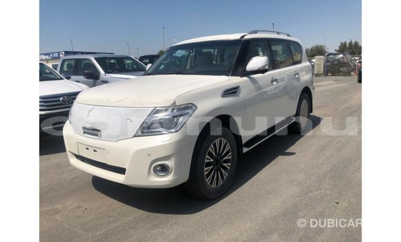 Acheter Import Voiture Nissan Patrol Blanc à Import - Dubai, Région de la Bouenza Acheter Import Voiture Nissan Patrol Blanc à Import - Dubai, Région de la Bouenza