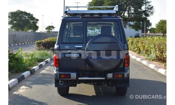 Acheter Import Voiture Toyota Land Cruiser Autre à Import - Dubai, Région de la Bouenza Acheter Import Voiture Toyota Land Cruiser Autre à Import - Dubai, Région de la Bouenza