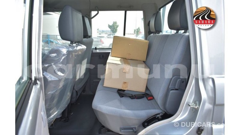 Big with watermark toyota land cruiser region of bouenza import dubai 3639