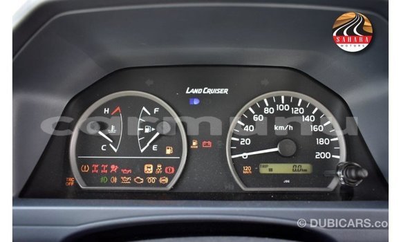 Acheter Import Voiture Toyota Land Cruiser Autre à Import - Dubai, Région de la Bouenza Acheter Import Voiture Toyota Land Cruiser Autre à Import - Dubai, Région de la Bouenza