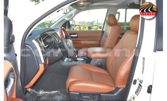 Acheter Import Voiture Toyota Sequoia Blanc à Import - Dubai, Région de la Bouenza Acheter Import Voiture Toyota Sequoia Blanc à Import - Dubai, Région de la Bouenza