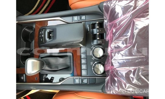 Acheter Import Voiture Lexus LX Autre à Import - Dubai, Région de la Bouenza Acheter Import Voiture Lexus LX Autre à Import - Dubai, Région de la Bouenza