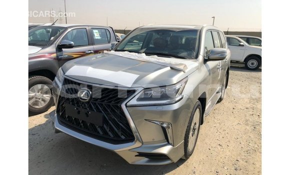 Acheter Import Voiture Lexus LX Autre à Import - Dubai, Région de la Bouenza Acheter Import Voiture Lexus LX Autre à Import - Dubai, Région de la Bouenza