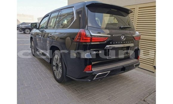 Acheter Import Voiture Lexus LX Noir à Import - Dubai, Région de la Bouenza Acheter Import Voiture Lexus LX Noir à Import - Dubai, Région de la Bouenza