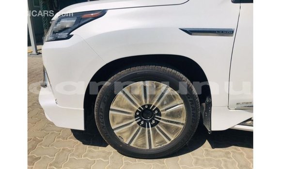 Buy Import Lexus LX White Car in Import - Dubai in Region of Bouenza Buy Import Lexus LX White Car in Import - Dubai in Region of Bouenza