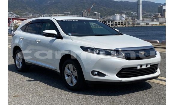 Buy Import Toyota Harrier White Car in Import - Dubai in Region of Bouenza Buy Import Toyota Harrier White Car in Import - Dubai in Region of Bouenza