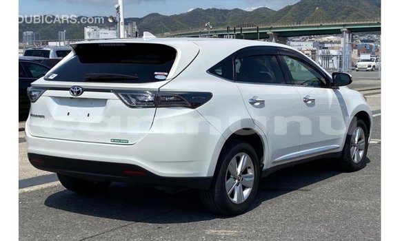 Buy Import Toyota Harrier White Car in Import - Dubai in Region of Bouenza Buy Import Toyota Harrier White Car in Import - Dubai in Region of Bouenza