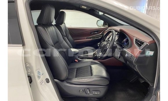 Buy Import Toyota Harrier White Car in Import - Dubai in Region of Bouenza Buy Import Toyota Harrier White Car in Import - Dubai in Region of Bouenza