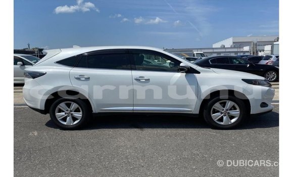 Buy Import Toyota Harrier White Car in Import - Dubai in Region of Bouenza Buy Import Toyota Harrier White Car in Import - Dubai in Region of Bouenza