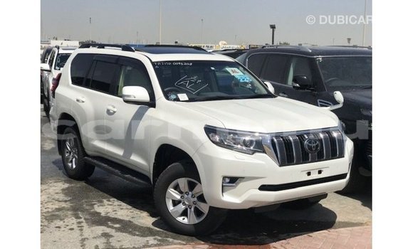 Acheter Import Voiture Toyota Prado Blanc à Import - Dubai, Région de la Bouenza Acheter Import Voiture Toyota Prado Blanc à Import - Dubai, Région de la Bouenza