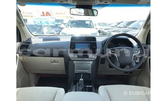 Acheter Import Voiture Toyota Prado Blanc à Import - Dubai, Région de la Bouenza Acheter Import Voiture Toyota Prado Blanc à Import - Dubai, Région de la Bouenza