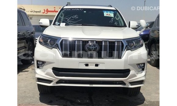 Acheter Import Voiture Toyota Prado Blanc à Import - Dubai, Région de la Bouenza Acheter Import Voiture Toyota Prado Blanc à Import - Dubai, Région de la Bouenza