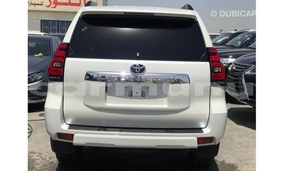Acheter Import Voiture Toyota Prado Blanc à Import - Dubai, Région de la Bouenza Acheter Import Voiture Toyota Prado Blanc à Import - Dubai, Région de la Bouenza