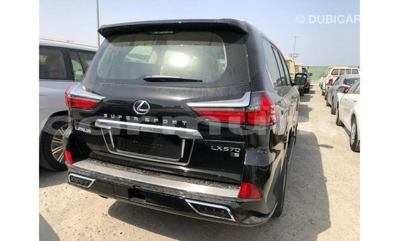 Acheter Import Voiture Lexus LX Noir à Import - Dubai, Région de la Bouenza Acheter Import Voiture Lexus LX Noir à Import - Dubai, Région de la Bouenza