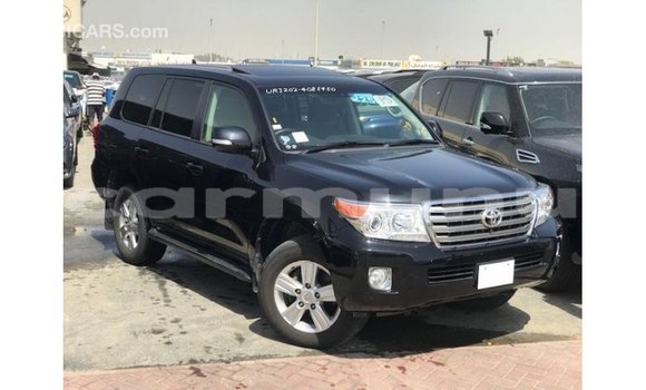 Acheter Import Voiture Toyota Land Cruiser Noir à Import - Dubai, Région de la Bouenza Acheter Import Voiture Toyota Land Cruiser Noir à Import - Dubai, Région de la Bouenza