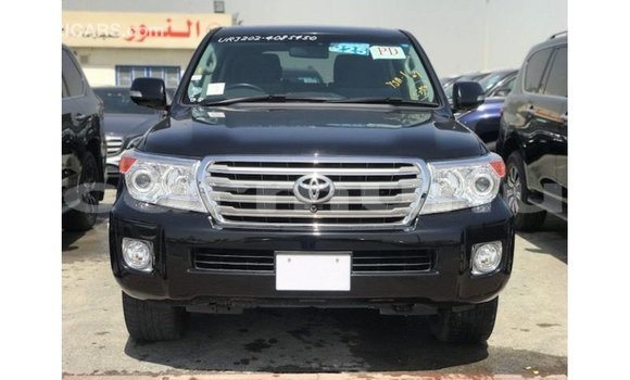 Acheter Import Voiture Toyota Land Cruiser Noir à Import - Dubai, Région de la Bouenza Acheter Import Voiture Toyota Land Cruiser Noir à Import - Dubai, Région de la Bouenza