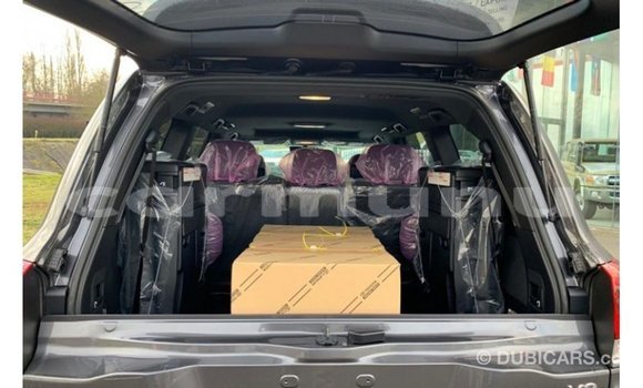 Buy Import Toyota Land Cruiser Other Car in Import - Dubai in Region of Bouenza Buy Import Toyota Land Cruiser Other Car in Import - Dubai in Region of Bouenza