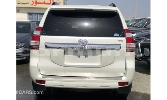 Acheter Import Voiture Toyota Prado Blanc à Import - Dubai, Région de la Bouenza Acheter Import Voiture Toyota Prado Blanc à Import - Dubai, Région de la Bouenza