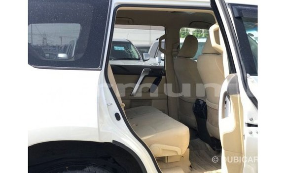 Acheter Import Voiture Toyota Prado Blanc à Import - Dubai, Région de la Bouenza Acheter Import Voiture Toyota Prado Blanc à Import - Dubai, Région de la Bouenza