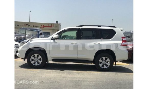 Acheter Import Voiture Toyota Prado Blanc à Import - Dubai, Région de la Bouenza Acheter Import Voiture Toyota Prado Blanc à Import - Dubai, Région de la Bouenza