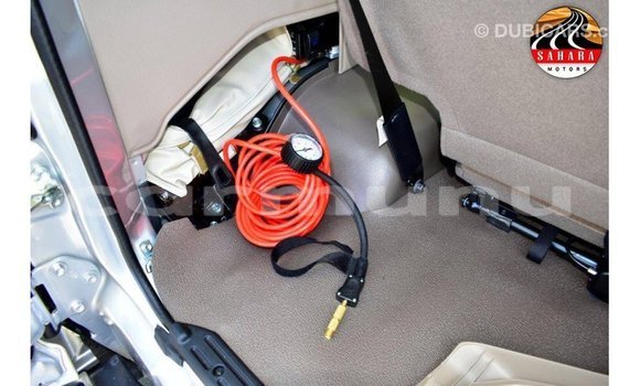 Acheter Import Voiture Toyota Land Cruiser Autre à Import - Dubai, Région de la Bouenza Acheter Import Voiture Toyota Land Cruiser Autre à Import - Dubai, Région de la Bouenza