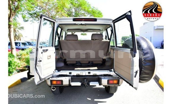 Acheter Import Voiture Toyota Land Cruiser Autre à Import - Dubai, Région de la Bouenza Acheter Import Voiture Toyota Land Cruiser Autre à Import - Dubai, Région de la Bouenza