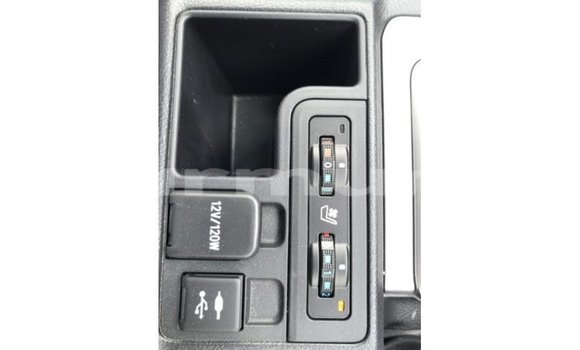 Acheter Import Voiture Toyota Prado Autre à Import - Dubai, Région de la Bouenza Acheter Import Voiture Toyota Prado Autre à Import - Dubai, Région de la Bouenza