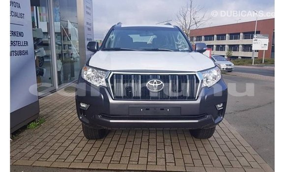 Buy Import Toyota Prado Black Car in Import - Dubai in Region of Bouenza Buy Import Toyota Prado Black Car in Import - Dubai in Region of Bouenza