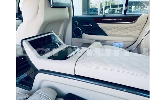 Acheter Import Voiture Lexus LX Rouge à Import - Dubai, Région de la Bouenza Acheter Import Voiture Lexus LX Rouge à Import - Dubai, Région de la Bouenza