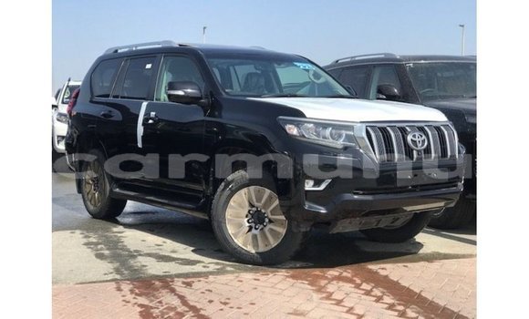 Acheter Import Voiture Toyota Prado Noir à Import - Dubai, Région de la Bouenza Acheter Import Voiture Toyota Prado Noir à Import - Dubai, Région de la Bouenza