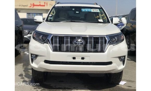 Acheter Import Voiture Toyota Prado Blanc à Import - Dubai, Région de la Bouenza Acheter Import Voiture Toyota Prado Blanc à Import - Dubai, Région de la Bouenza