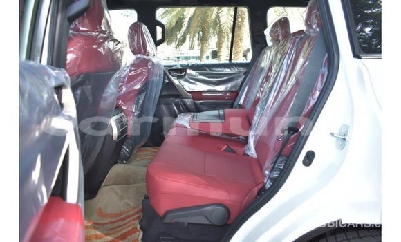 Acheter Import Voiture Lexus GX Blanc à Import - Dubai, Région de la Bouenza Acheter Import Voiture Lexus GX Blanc à Import - Dubai, Région de la Bouenza