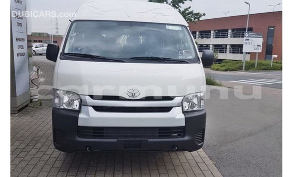 Buy Import Toyota Hiace White Car in Import - Dubai in Region of Bouenza Buy Import Toyota Hiace White Car in Import - Dubai in Region of Bouenza