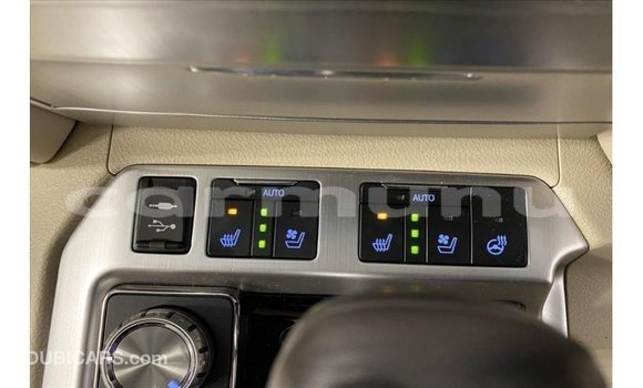 Buy Import Toyota Land Cruiser Black Car in Import - Dubai in Region of Bouenza Buy Import Toyota Land Cruiser Black Car in Import - Dubai in Region of Bouenza