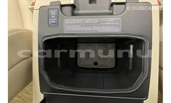 Buy Import Toyota Land Cruiser Black Car in Import - Dubai in Region of Bouenza Buy Import Toyota Land Cruiser Black Car in Import - Dubai in Region of Bouenza