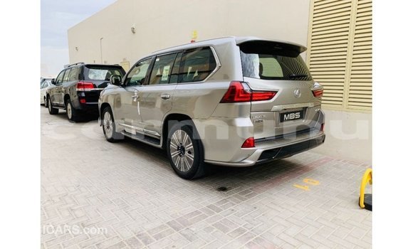 Acheter Import Voiture Lexus LX Autre à Import - Dubai, Région de la Bouenza Acheter Import Voiture Lexus LX Autre à Import - Dubai, Région de la Bouenza