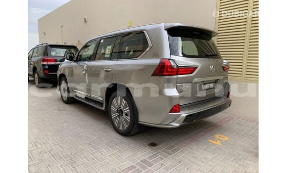 Acheter Import Voiture Lexus LX Autre à Import - Dubai, Région de la Bouenza Acheter Import Voiture Lexus LX Autre à Import - Dubai, Région de la Bouenza
