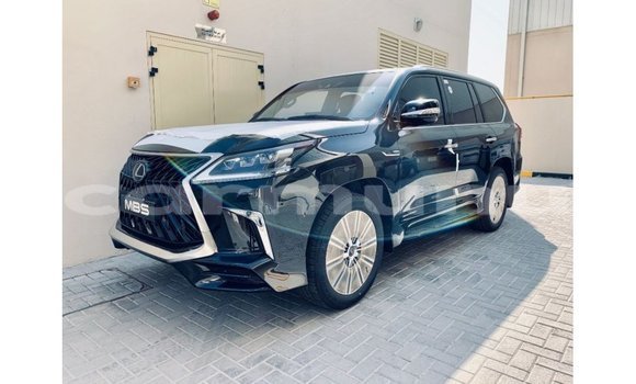 Acheter Import Voiture Lexus LX Noir à Import - Dubai, Région de la Bouenza Acheter Import Voiture Lexus LX Noir à Import - Dubai, Région de la Bouenza