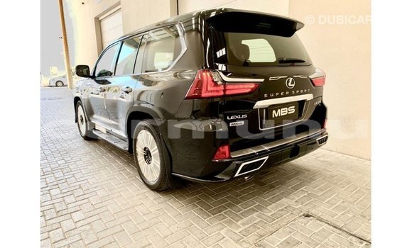 Acheter Import Voiture Lexus LX Noir à Import - Dubai, Région de la Bouenza Acheter Import Voiture Lexus LX Noir à Import - Dubai, Région de la Bouenza