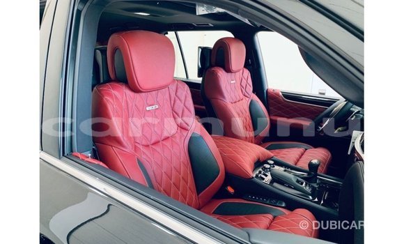 Acheter Import Voiture Lexus LX Noir à Import - Dubai, Région de la Bouenza Acheter Import Voiture Lexus LX Noir à Import - Dubai, Région de la Bouenza